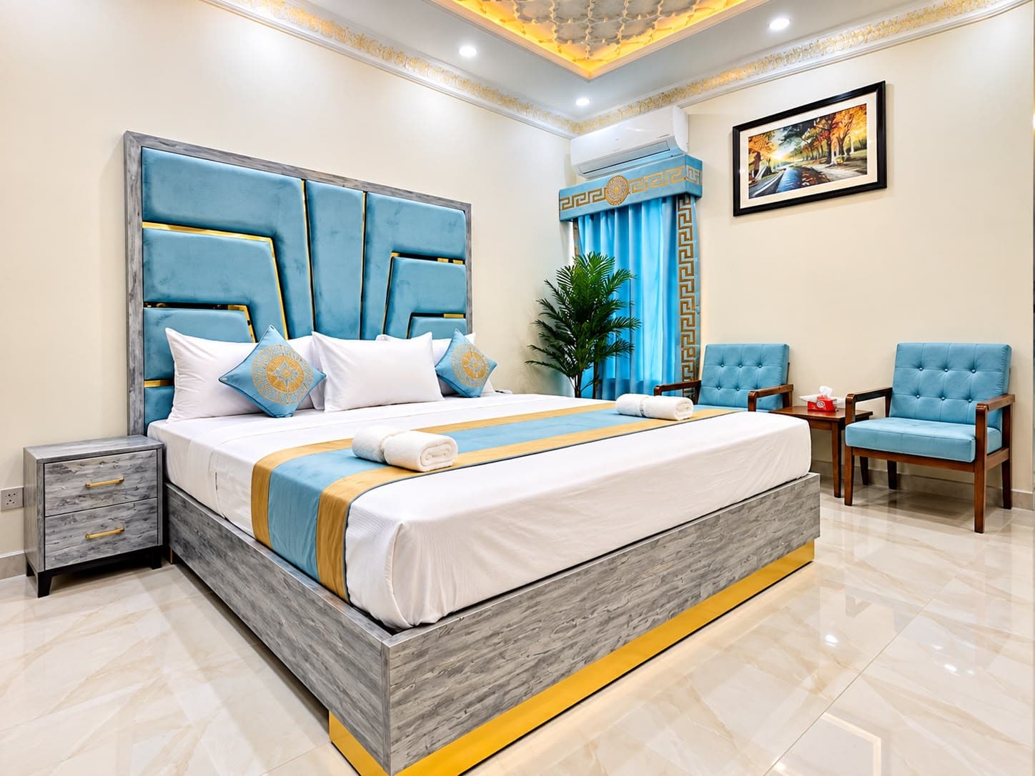 Go 002 Hotel Lahore Deluxe Double Bed