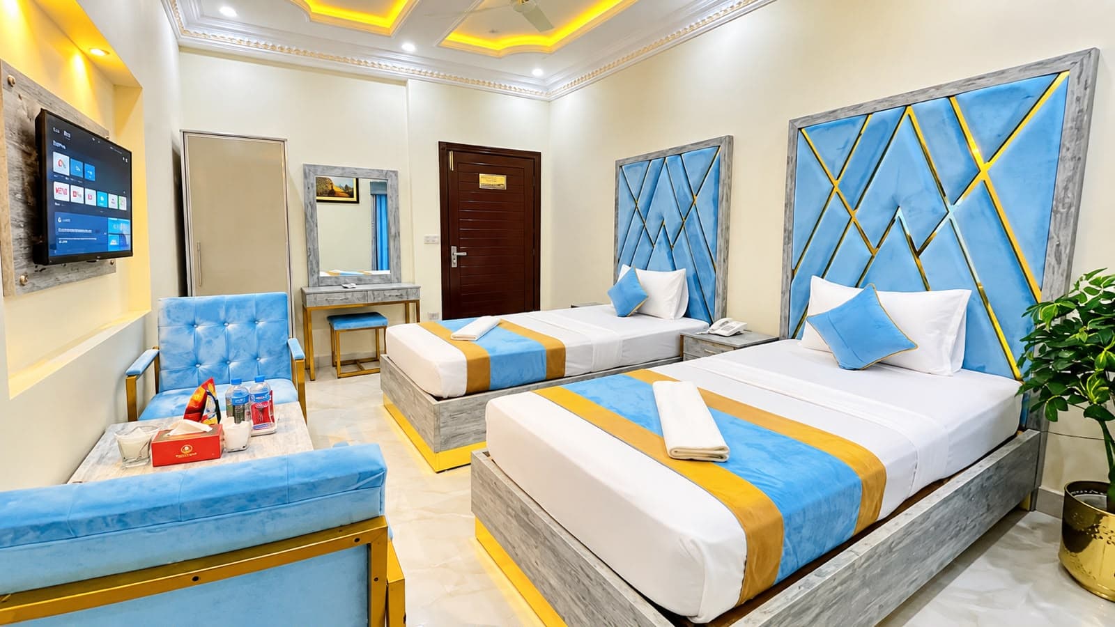 Go 002 Hotel Lahore Deluxe Twin Bed