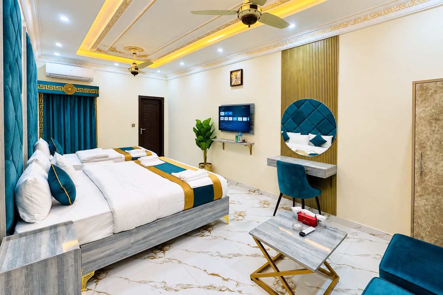 Go 003 Hotel Lahore Family Room
