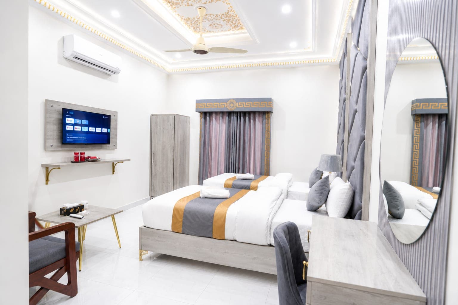 Go 005 Hotel Lahore Twin Bed Room